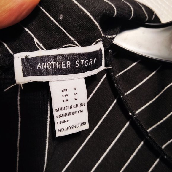 Another Story form fitting dress, size Small,  black with pin stripes - Picture 2 of 5